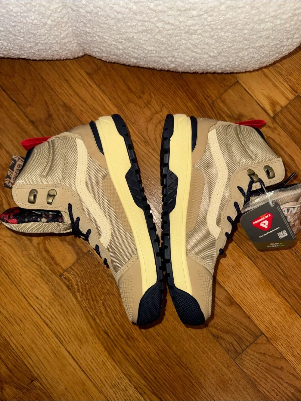 Vans Unisex Tan High-Top Snow/ Outdoor boots